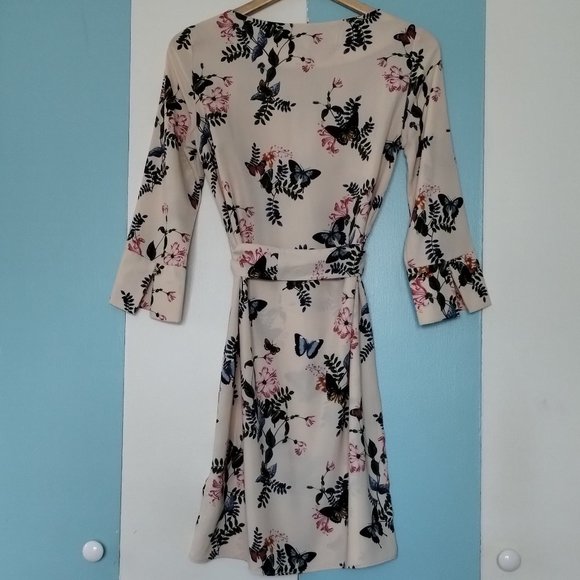 H&M Floral Spring Elegant Dress - Picture 4 of 10